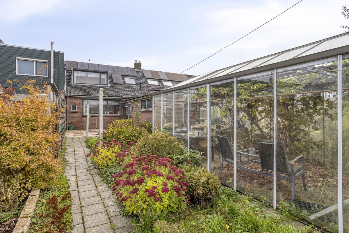 Tussenwoning te koop: Noordweg 37, Sint Philipsland