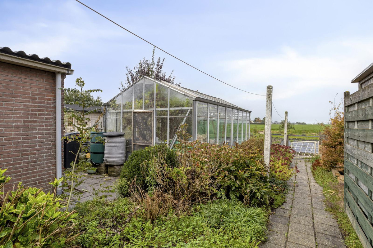 Tussenwoning te koop: Noordweg 37, Sint Philipsland