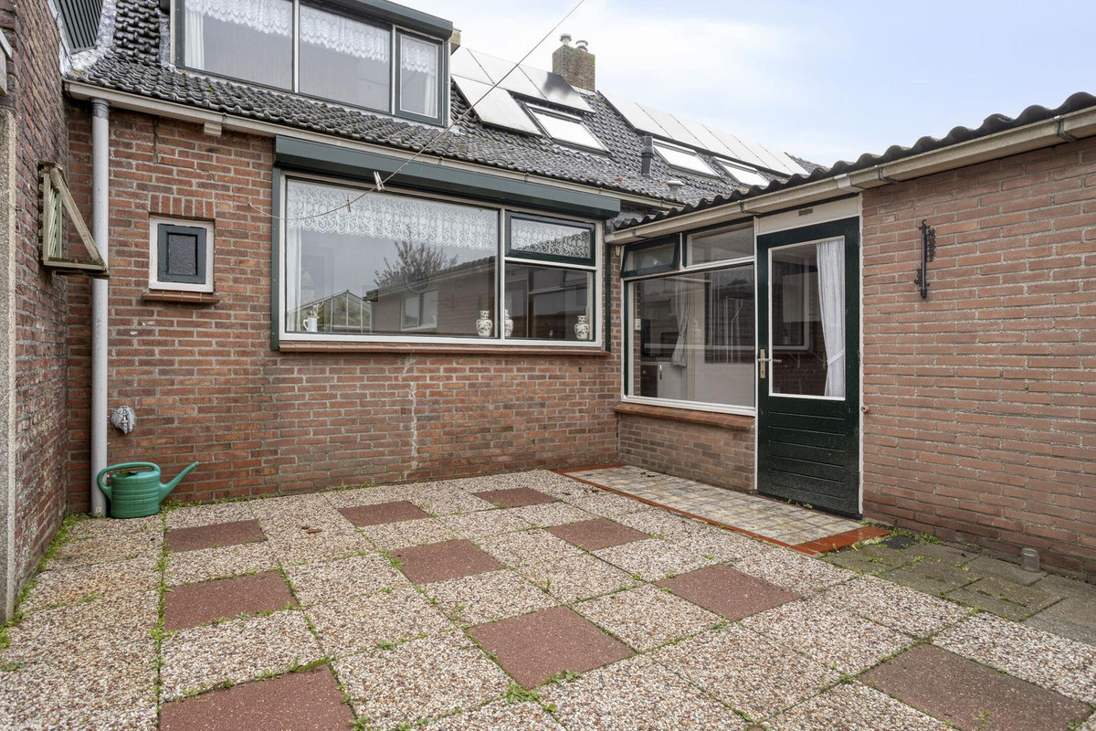 Tussenwoning te koop: Noordweg 37, Sint Philipsland