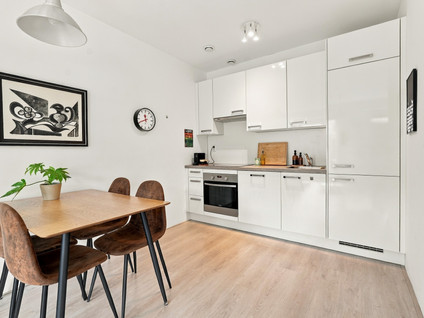 Suze Robertsonstraat 75