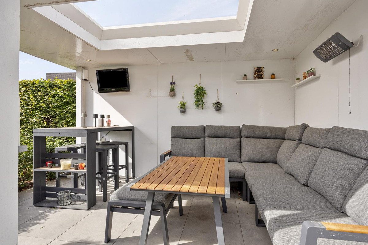 Hoekwoning te koop: op den Duyn 31, Hoogerheide