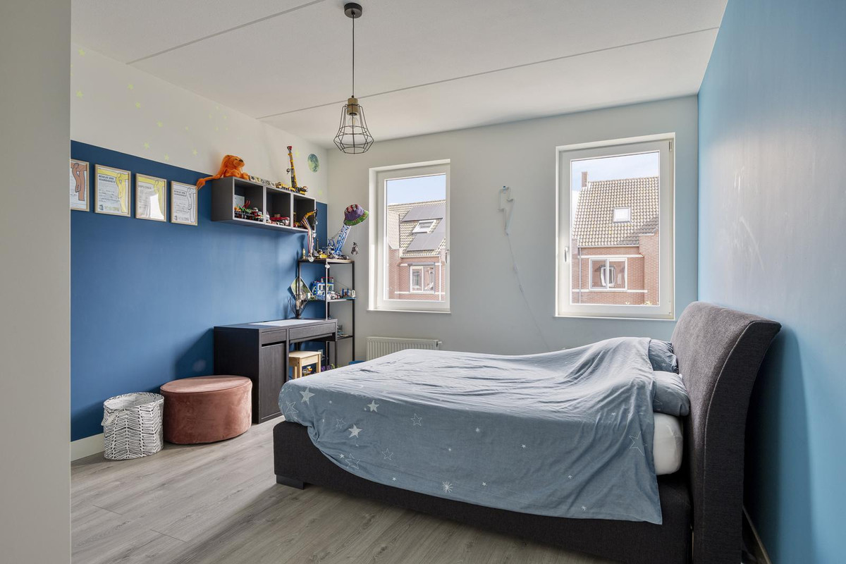 Hoekwoning te koop: op den Duyn 31, Hoogerheide
