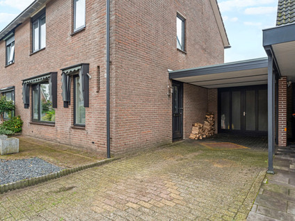 Torenvalk 64