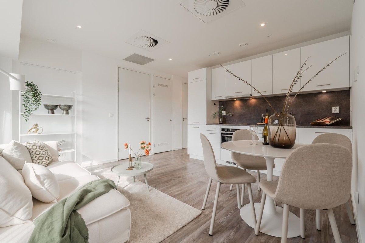Studio te koop: Zwarteweg 6B7, Naarden