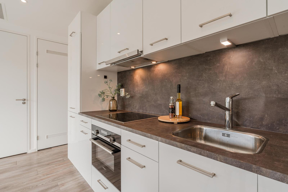 Studio te koop: Zwarteweg 6B7, Naarden