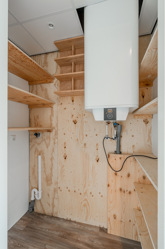 Studio te koop: Zwarteweg 6B7, Naarden