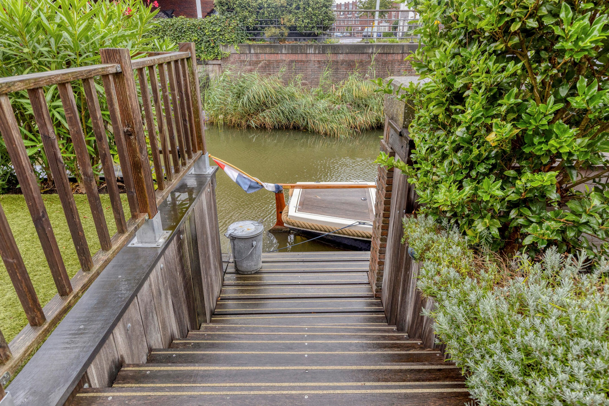Hoekwoning te koop: Sterreschans 98, Oegstgeest