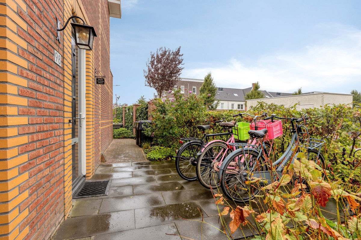 Hoekwoning te koop: Sterreschans 98, Oegstgeest