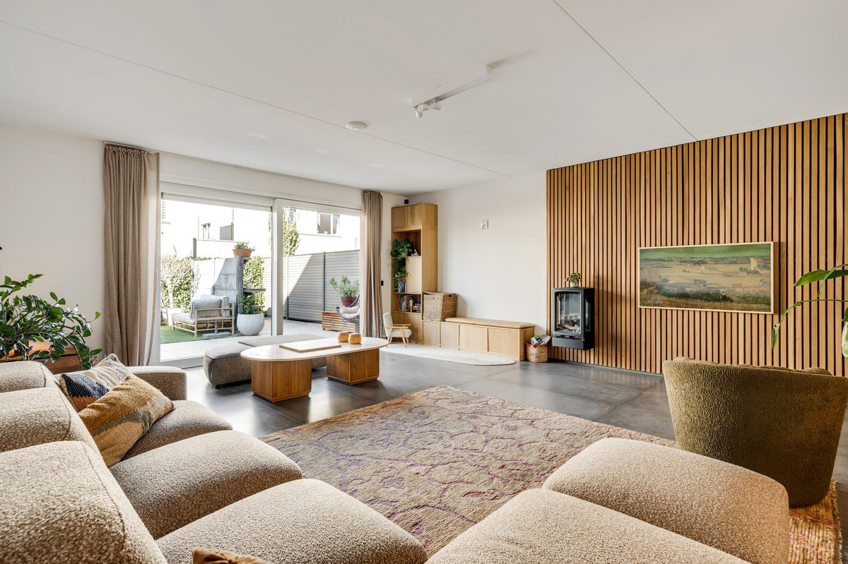 Tussenwoning te koop: Veldbloem 22, Eijsden