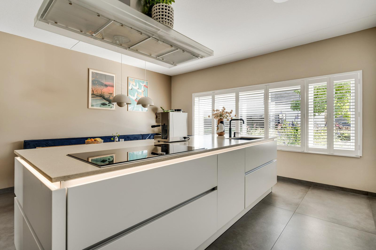 Tussenwoning te koop: Veldbloem 22, Eijsden