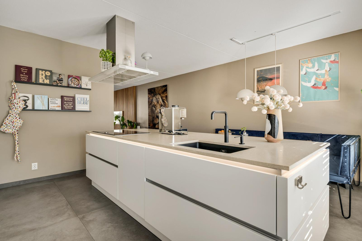Tussenwoning te koop: Veldbloem 22, Eijsden