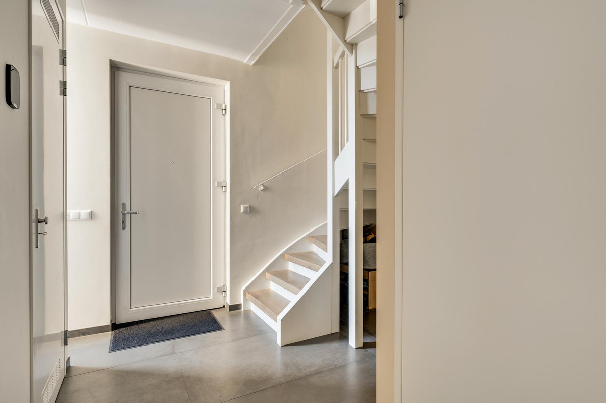 Tussenwoning te koop: Veldbloem 22, Eijsden