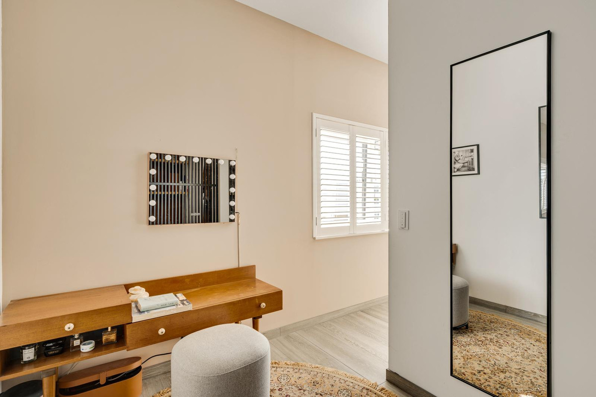 Tussenwoning te koop: Veldbloem 22, Eijsden