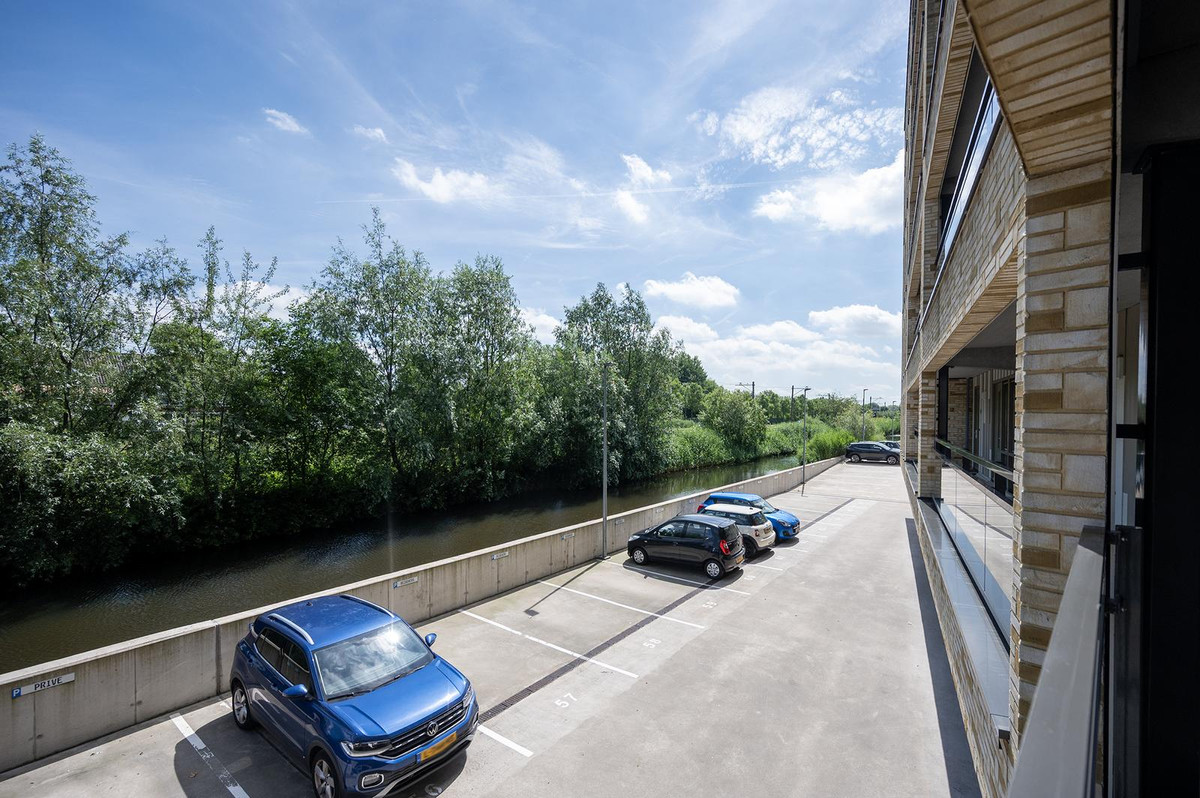 Appartement te koop: Aziëlaan 405, Alphen Aan Den Rijn