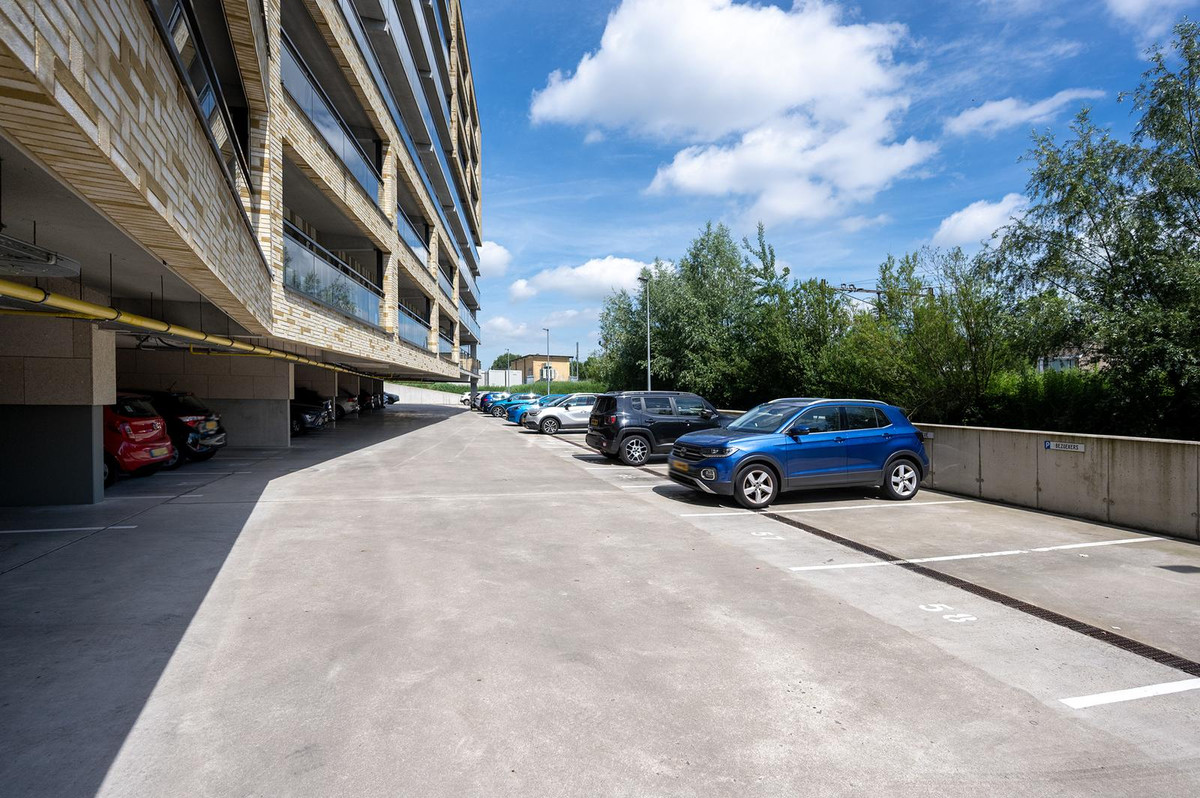 Appartement te koop: Aziëlaan 405, Alphen Aan Den Rijn