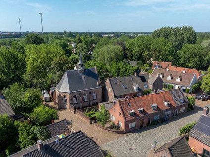 Dorpstraat 1