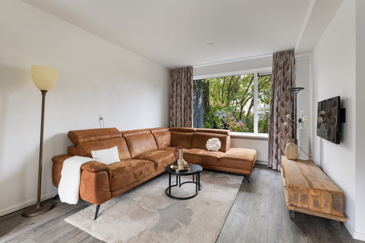 Hoekwoning te koop: Ploeglaan 46, Eemnes