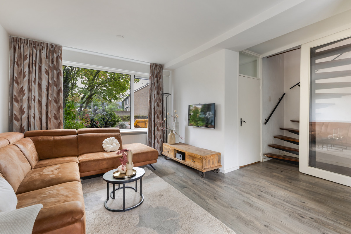 Hoekwoning te koop: Ploeglaan 46, Eemnes