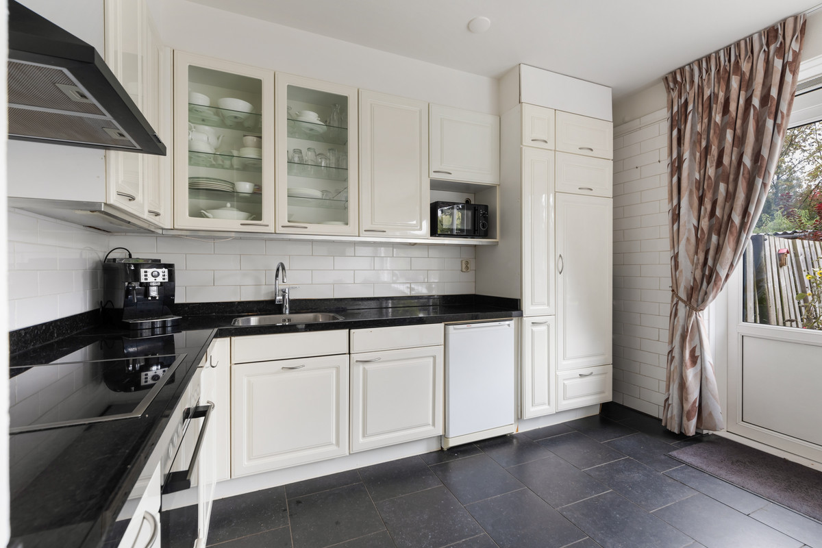 Hoekwoning te koop: Ploeglaan 46, Eemnes