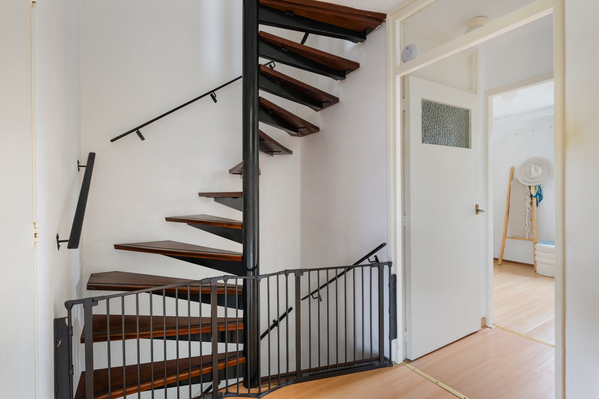 Hoekwoning te koop: Ploeglaan 46, Eemnes