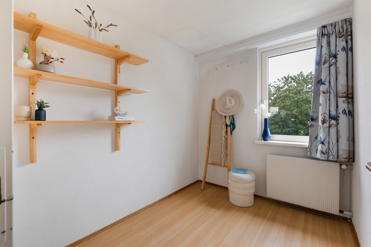 Hoekwoning te koop: Ploeglaan 46, Eemnes