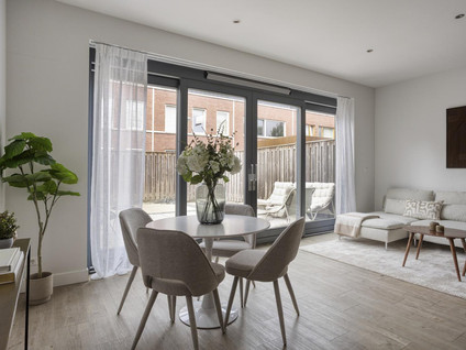 Ank van der Moerstraat 31A