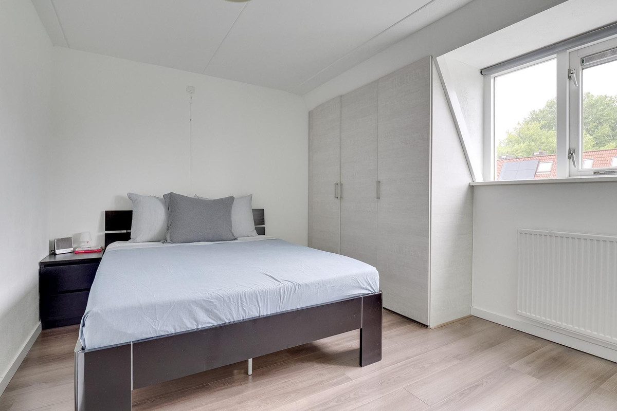 Tussenwoning te koop: Valeriaanveld 30, Woerden
