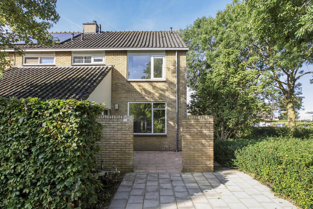 Hoekwoning te koop: Gruttoplein 16, Boskoop