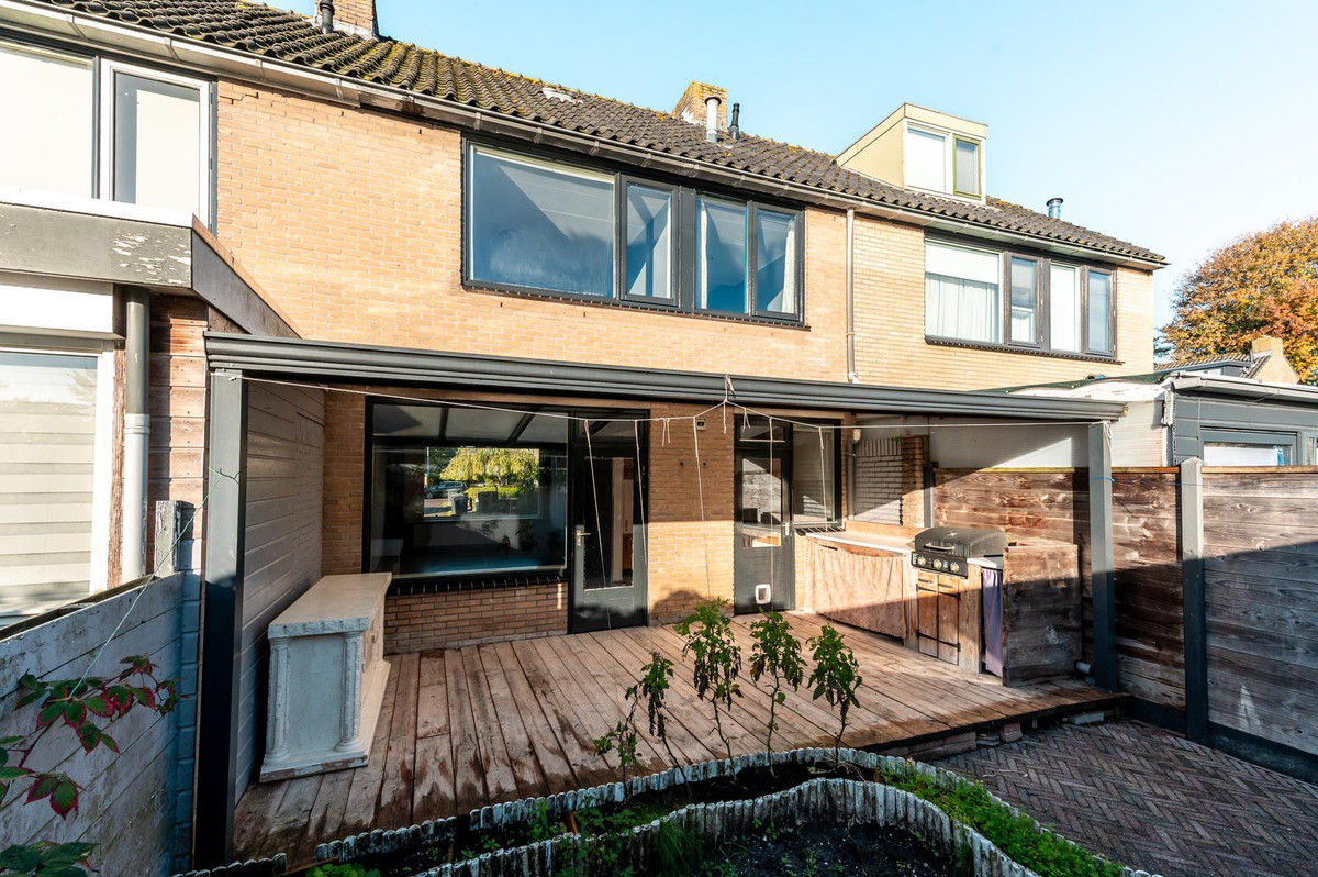 Tussenwoning te koop: Tureluurstraat 26, Enkhuizen