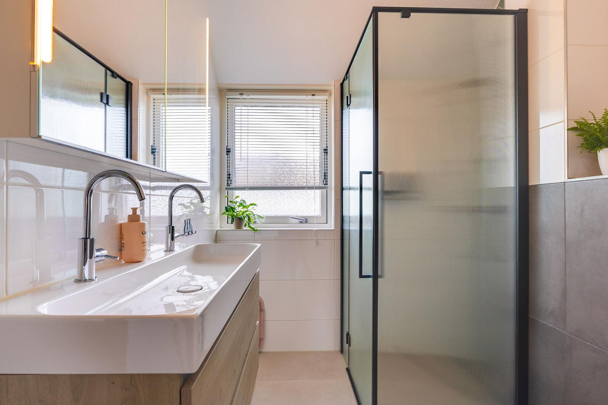 Tussenwoning te koop: De Uitspanning 60, Blokker