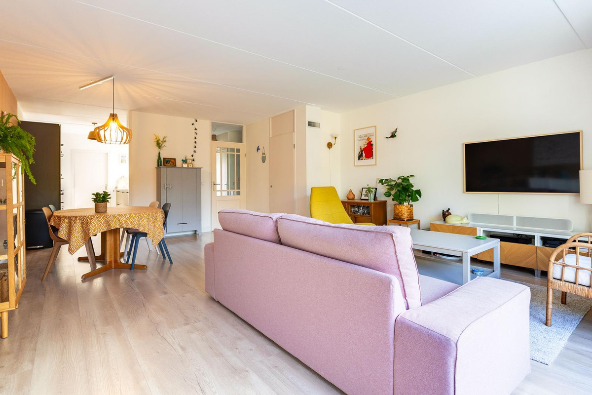 Tussenwoning te koop: De Uitspanning 60, Blokker
