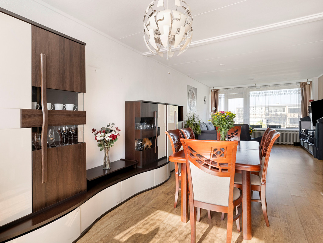 Appartement te koop: Justus van Effenlaan 56, Waddinxveen
