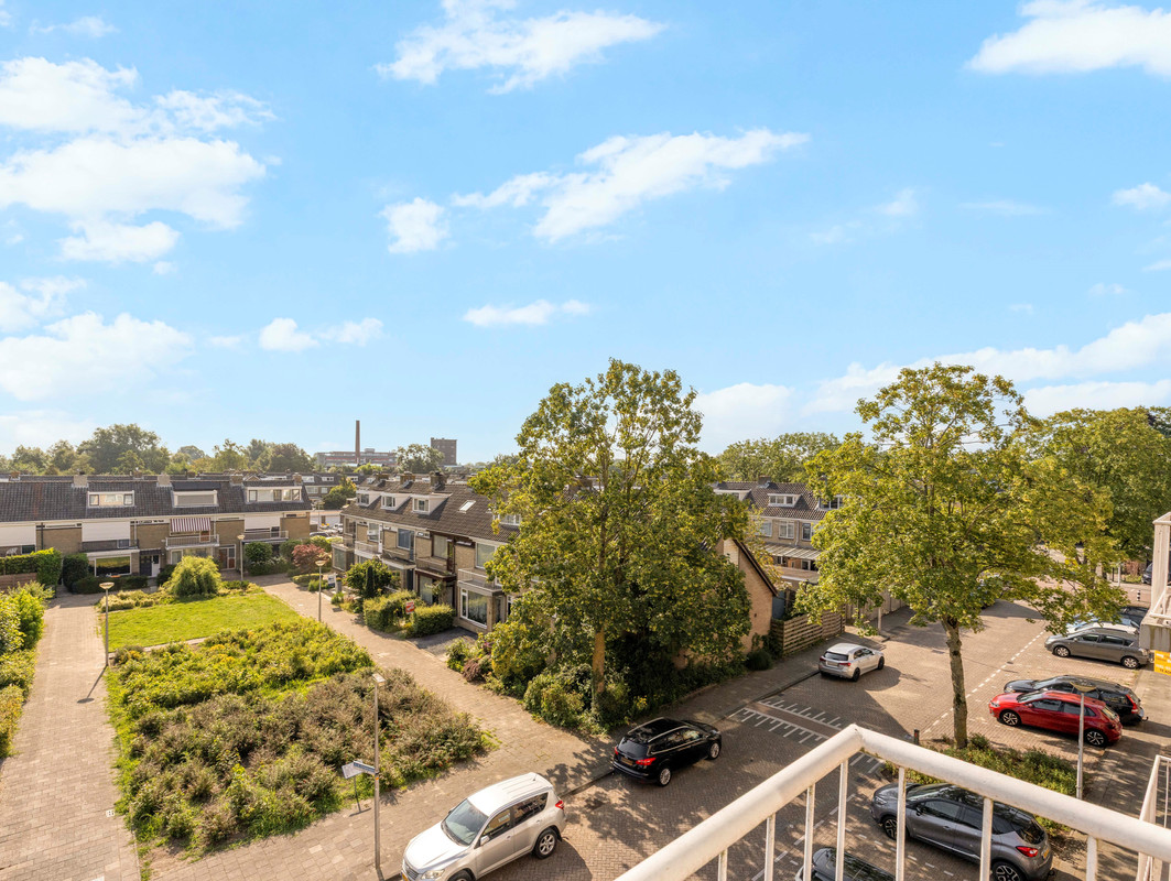 Appartement te koop: Justus van Effenlaan 56, Waddinxveen