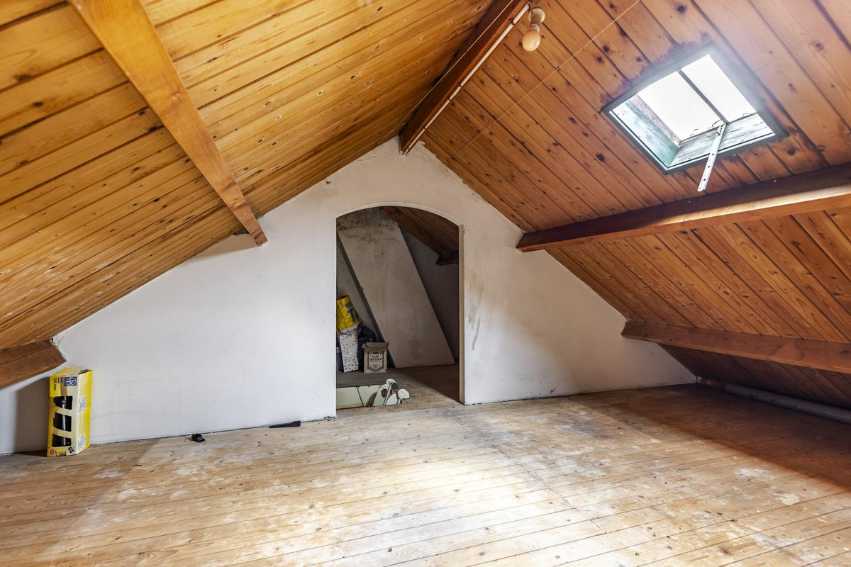 Tussenwoning te koop: Prof. Lorentzlaan 261, Sliedrecht