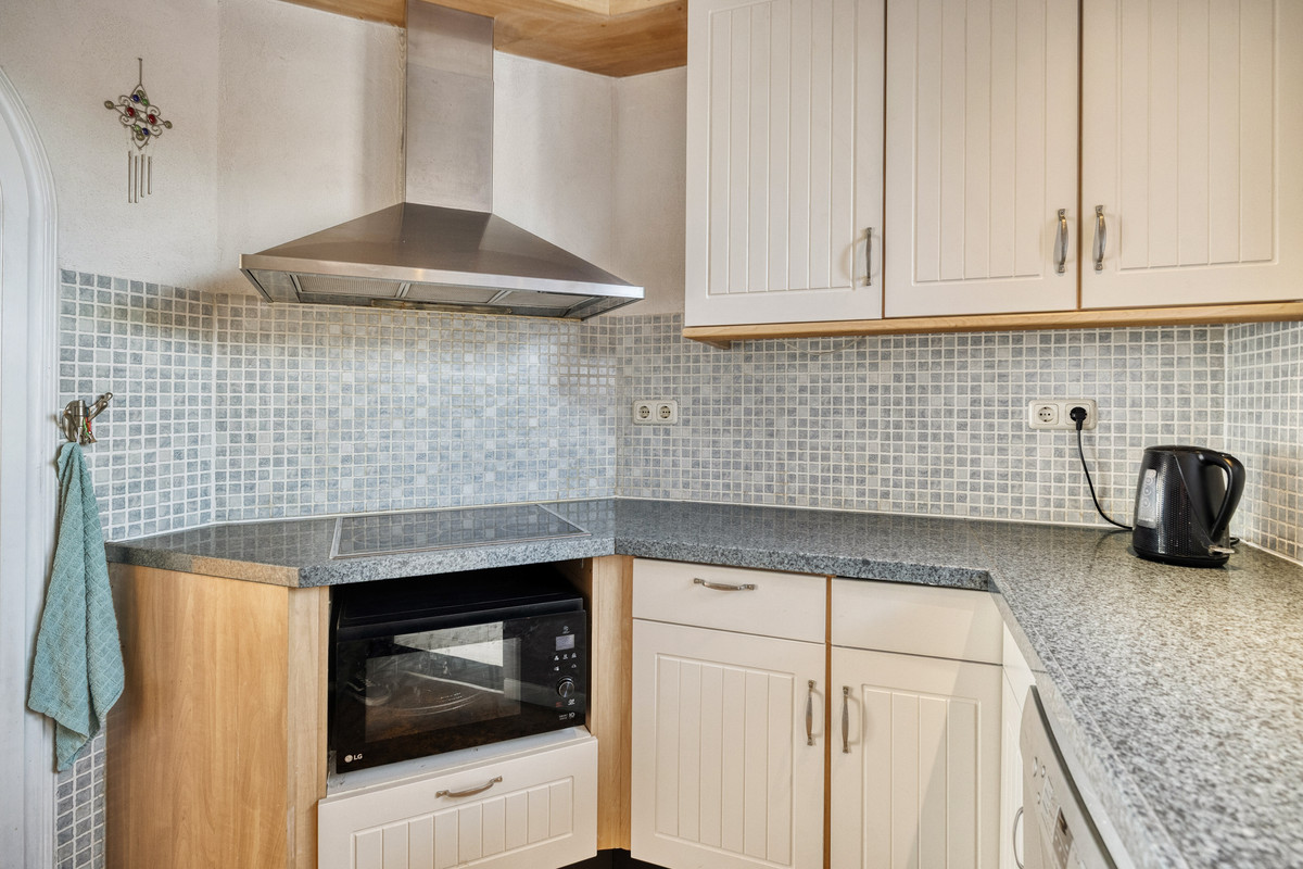Tussenwoning te koop: Kruiszwin 3715, Julianadorp