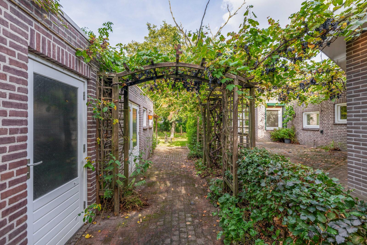 Vrijstaande woning te koop: Horsterweg 216, Venlo