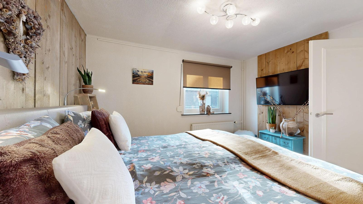 Hoekwoning te koop: Wilhelminastraat 11, Geleen