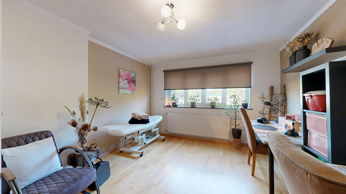 Hoekwoning te koop: Wilhelminastraat 11, Geleen