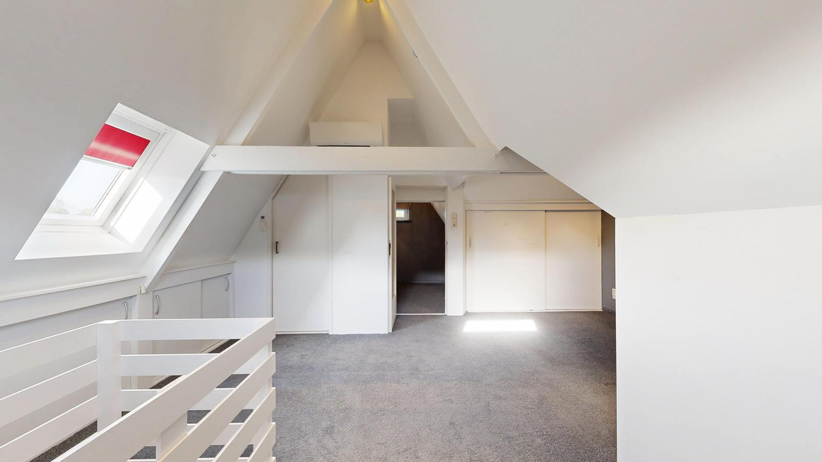Hoekwoning te koop: Wilhelminastraat 11, Geleen
