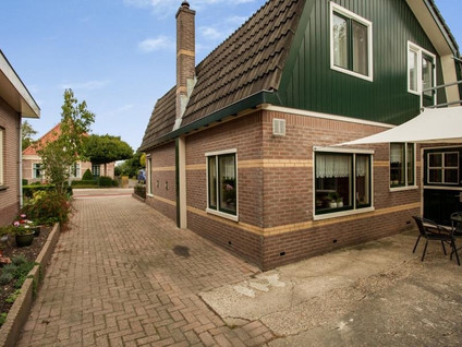 Dorpsstraat 166
