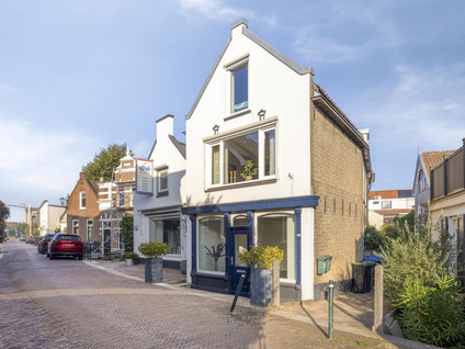 Dorpsstraat 82