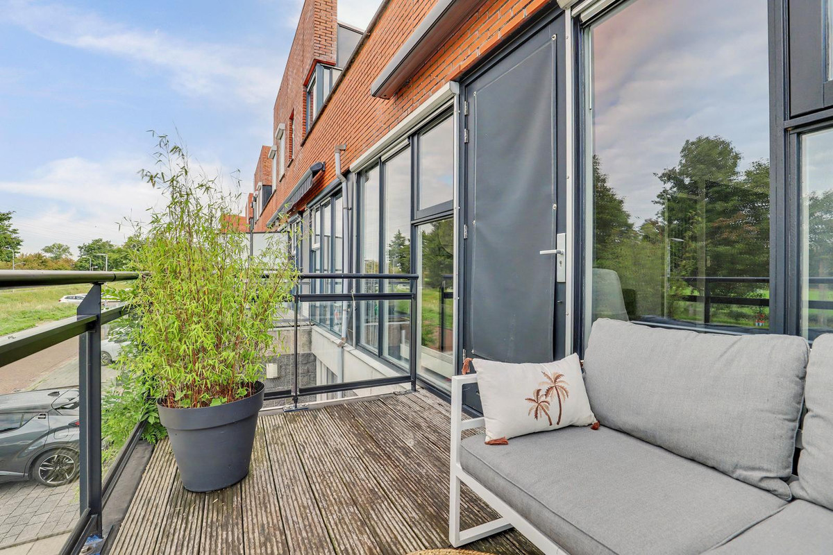 Tussenwoning te koop: Duizendbladstraat 65, Goes
