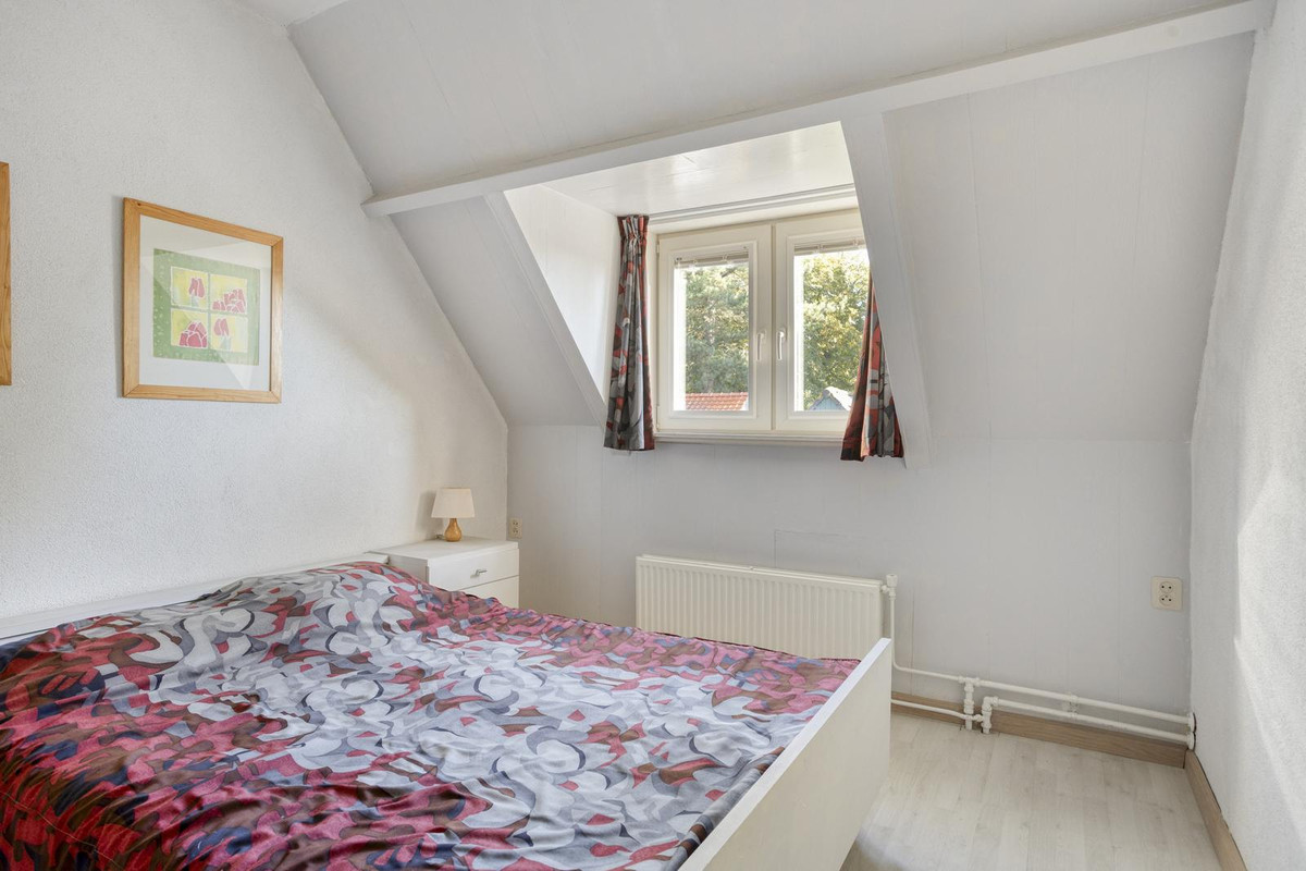 Tussenwoning te koop: Loolaan 8, Halsteren