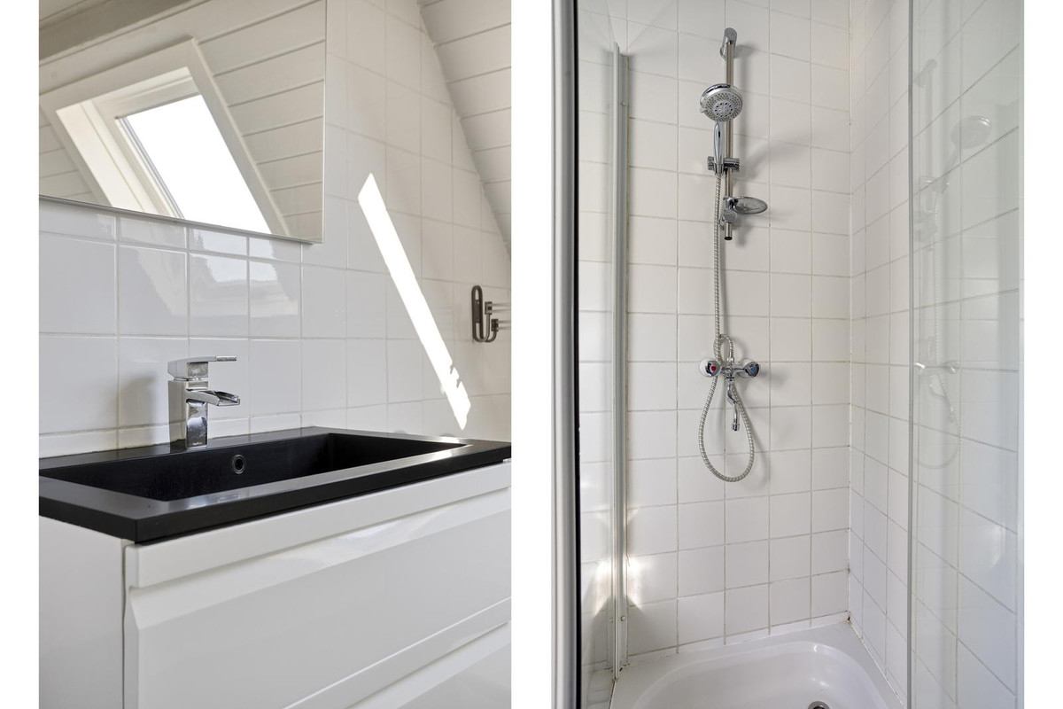 Tussenwoning te koop: Loolaan 8, Halsteren