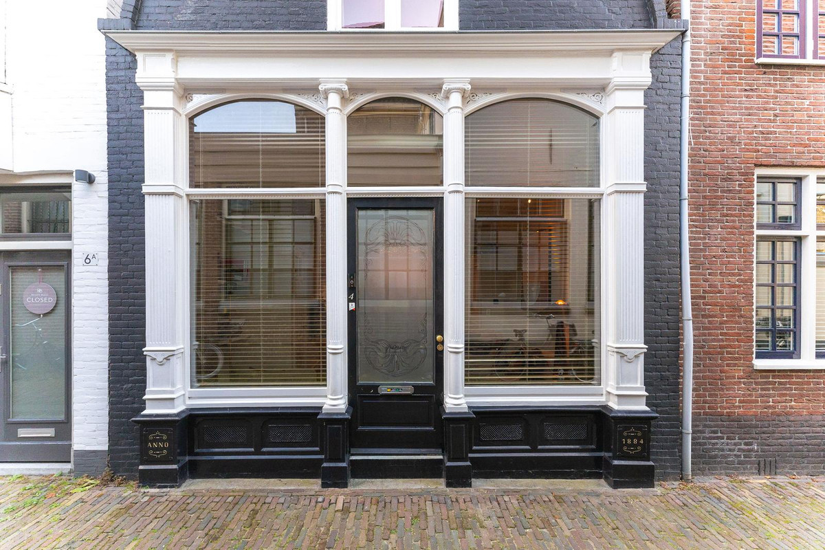 Tussenwoning te koop: Appelsteeg 4, Hoorn
