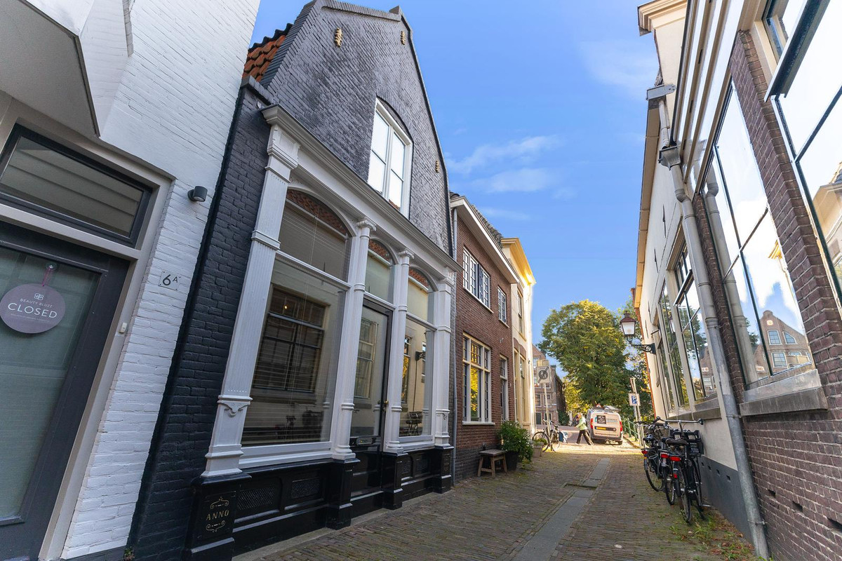 Tussenwoning te koop: Appelsteeg 4, Hoorn