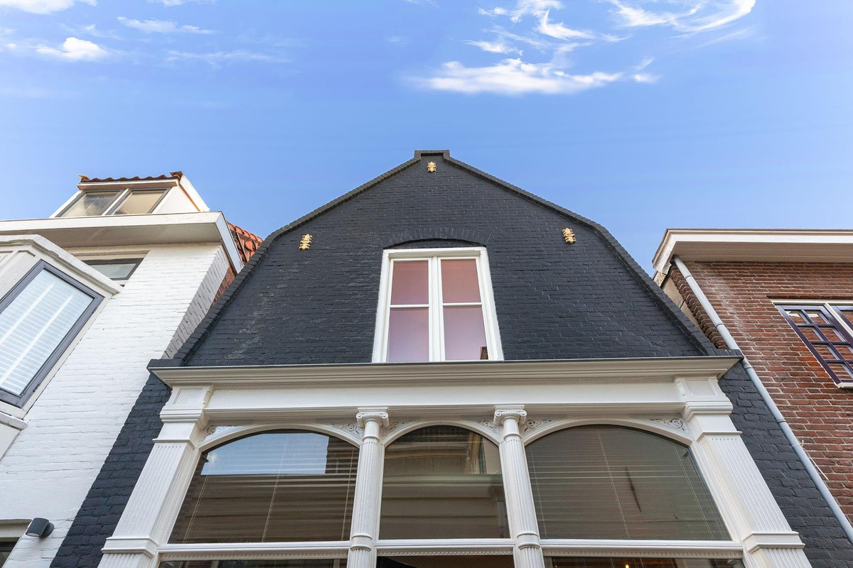 Tussenwoning te koop: Appelsteeg 4, Hoorn