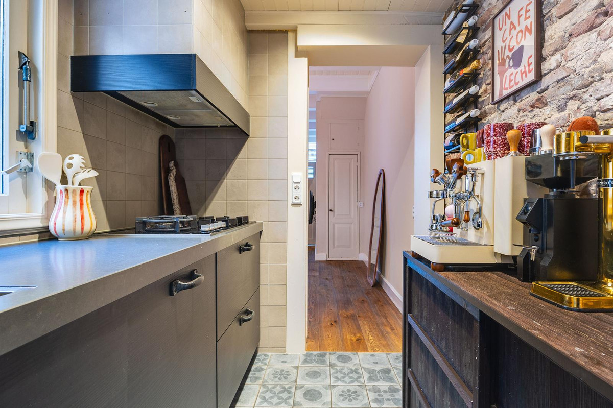 Tussenwoning te koop: Appelsteeg 4, Hoorn