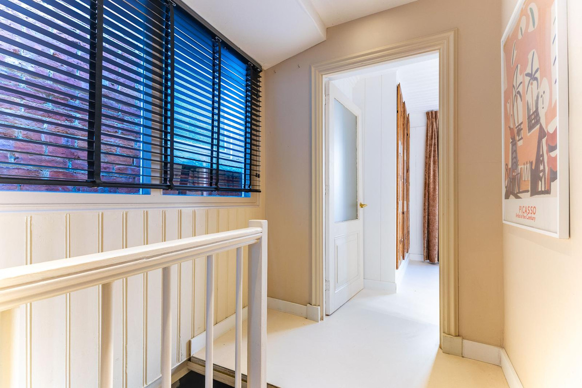 Tussenwoning te koop: Appelsteeg 4, Hoorn