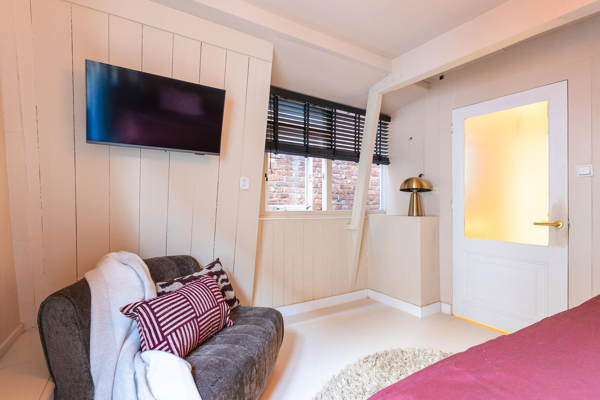 Tussenwoning te koop: Appelsteeg 4, Hoorn